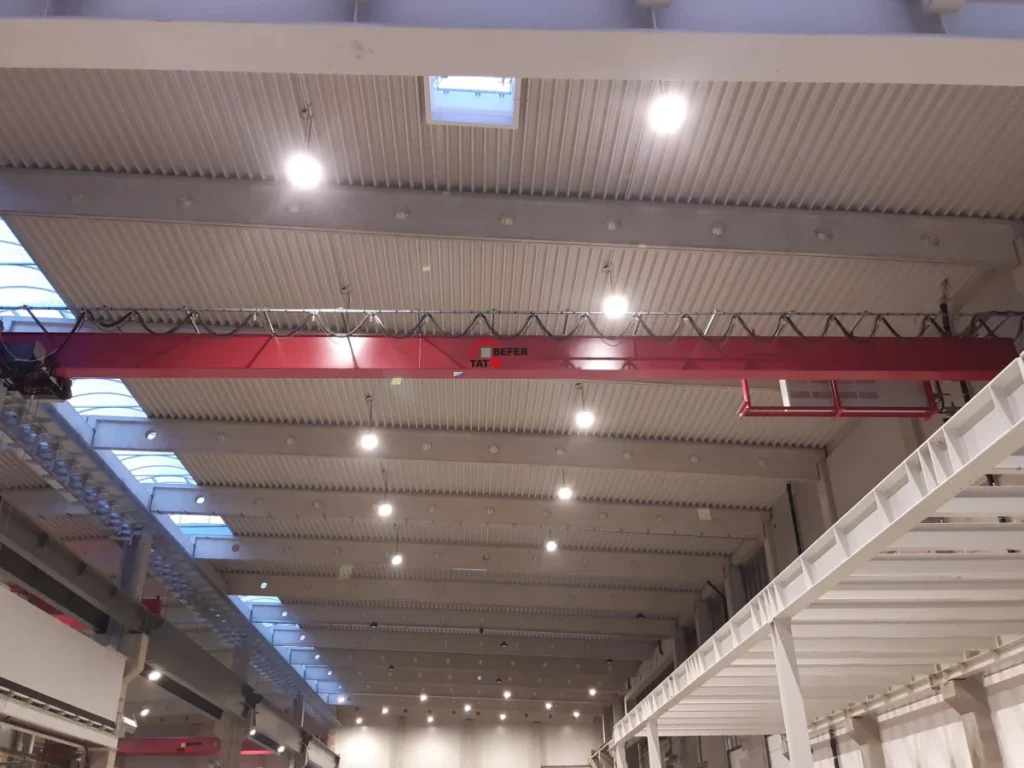 Produktionshalle der BEFER Betonfertigteilbau- und Betonwaren GmbH